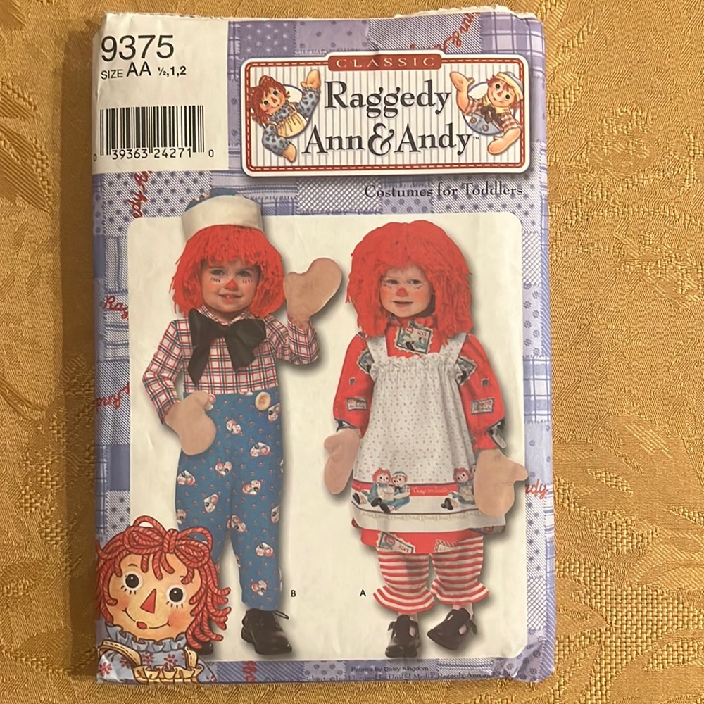 Raggedy Ann & Andy costume sewing patterns 9375